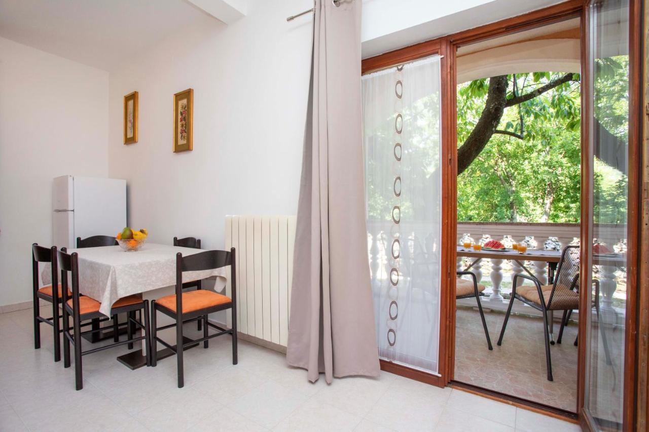 Apartmani Marica Plomin Ngoại thất bức ảnh