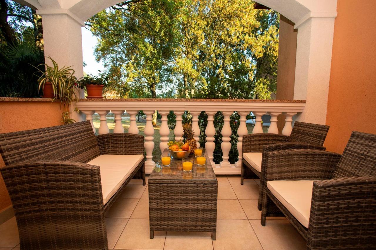 Apartmani Marica Plomin Ngoại thất bức ảnh